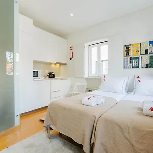 https://rent4rest-mouraria-lisbon-apartments.hotels-lisbon-portugal.com